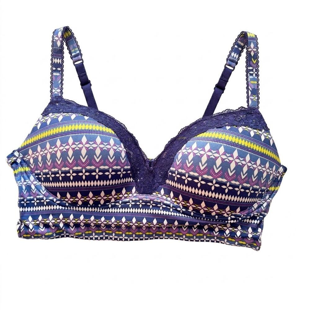 Victoria's Secret wireless lightly lined plunge bra bralette Size 36C - Picture 2 of 6